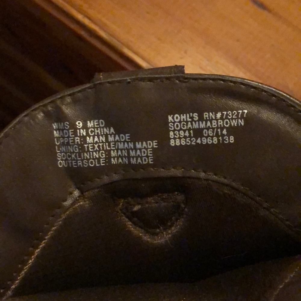 Boots - Picture 4 of 4